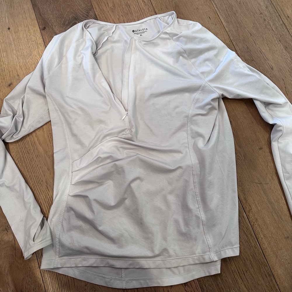 Athleta zip up shirt